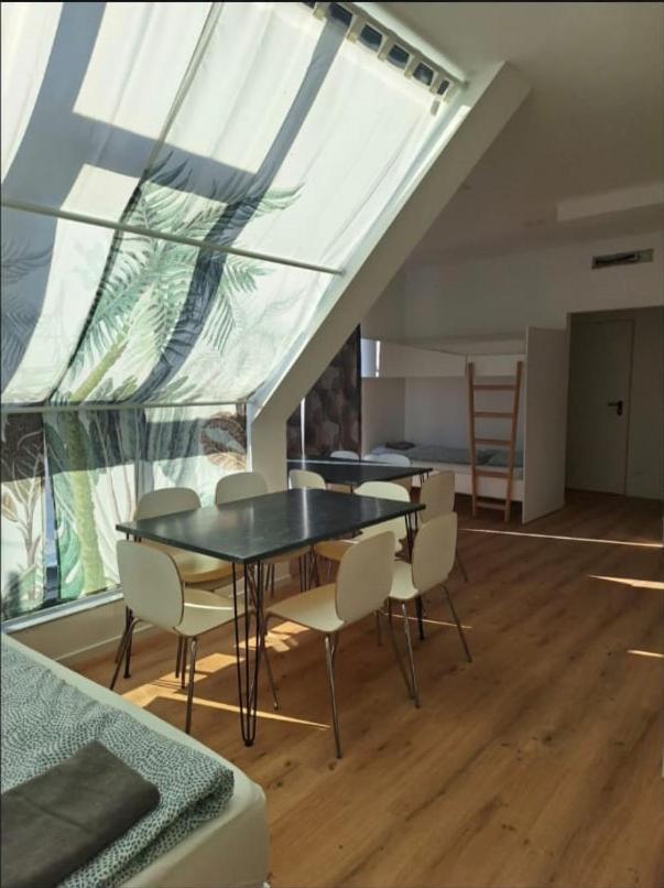 Betariel'Com Westbahnhof M Appartement Wenen Buitenkant foto