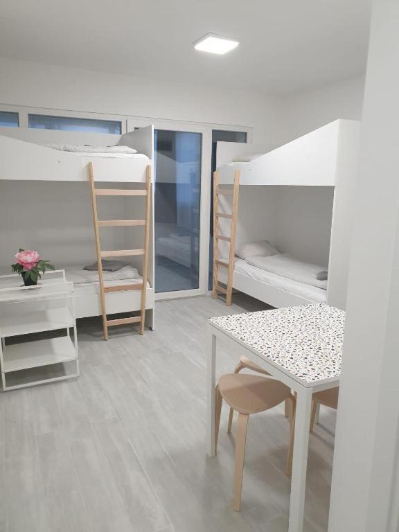 Betariel'Com Westbahnhof M Appartement Wenen Buitenkant foto